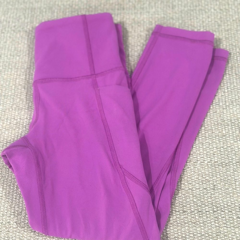 Athleta crop leggings with pockets, like new!